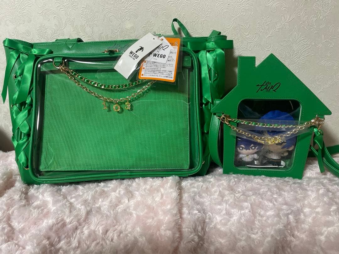 本橋依央利 WEGO コラボ 痛バ ハウス型 ぬい ショルダー、ぬいキューブ