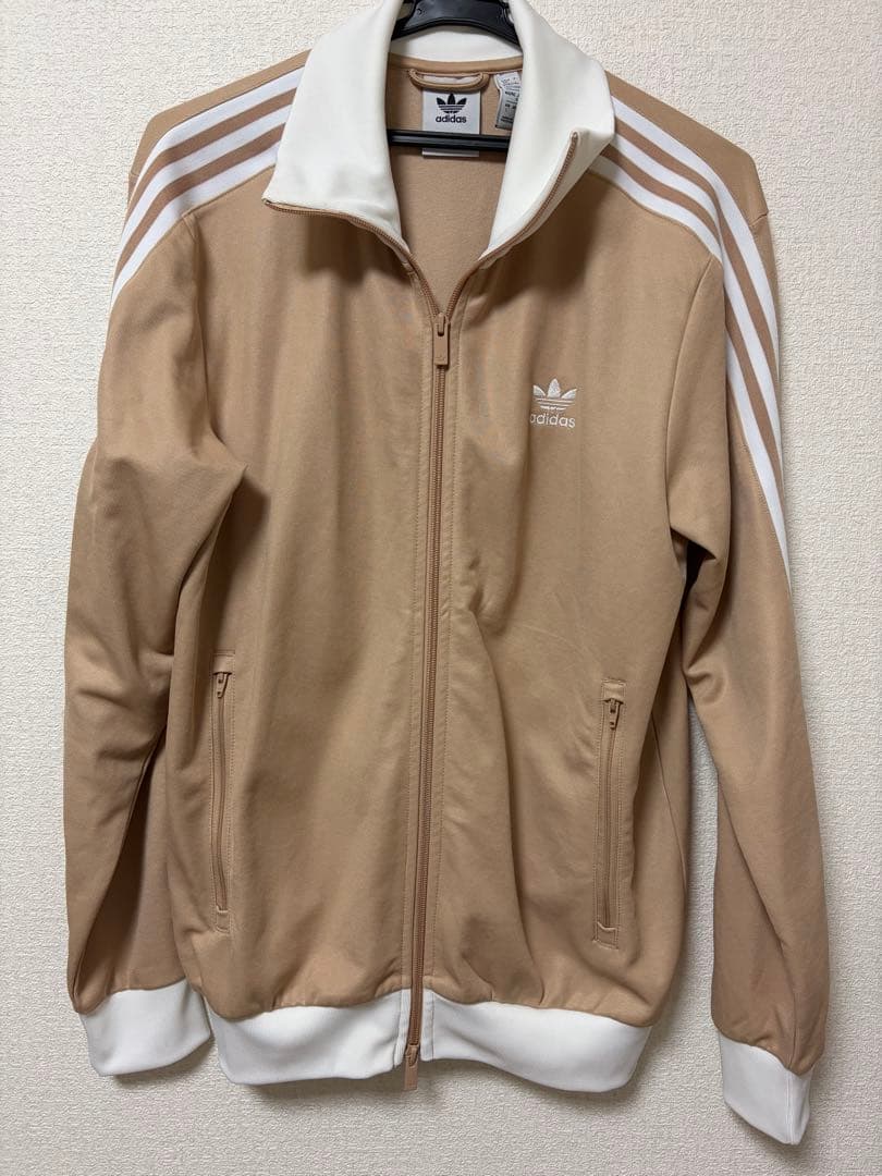 アディダス　ジャージ　ジャケット　ベージュ