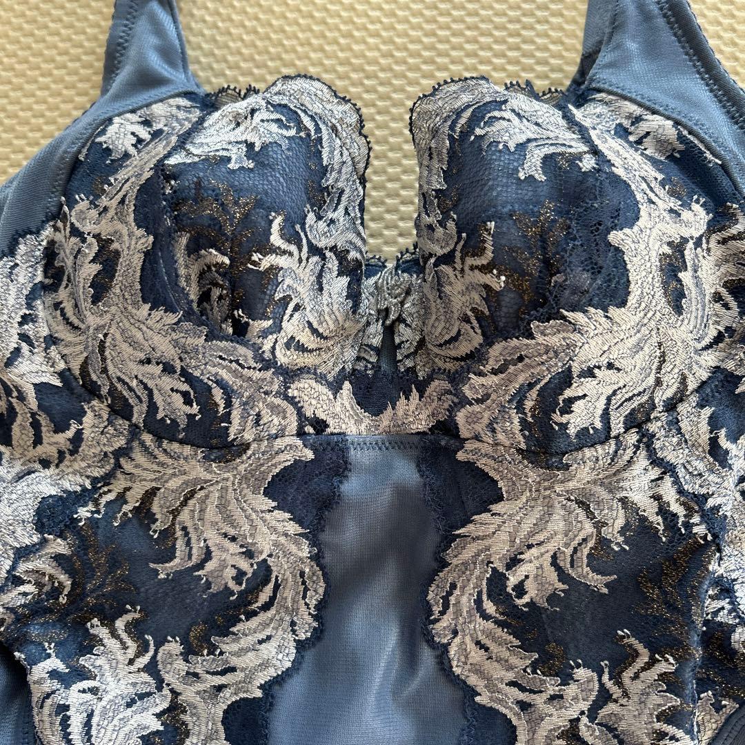 ❤️再値下げ❤️マルコカーヴィシャス限定色ボディスーツ❤️ - メルカリ