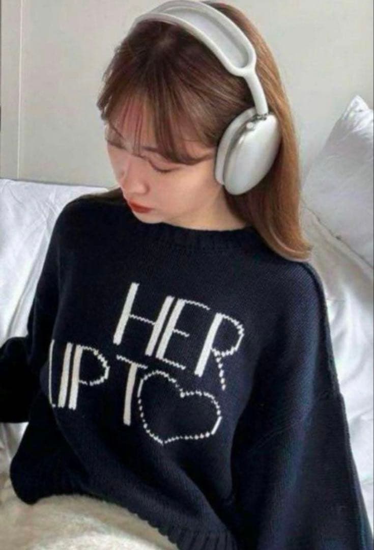 トップス Her lip to Share The Love Knit Top