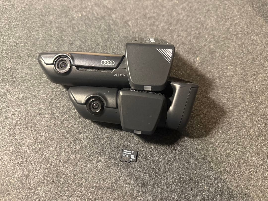 アウディ 純正 ドライブレコーダー UTR 2.0 前後
