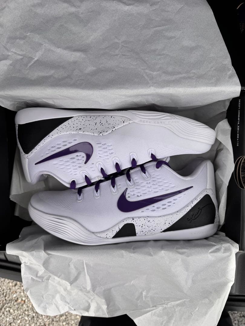 Nike Kobe 9 コービー9 バスケットボールシューズ ホワイト/パープル