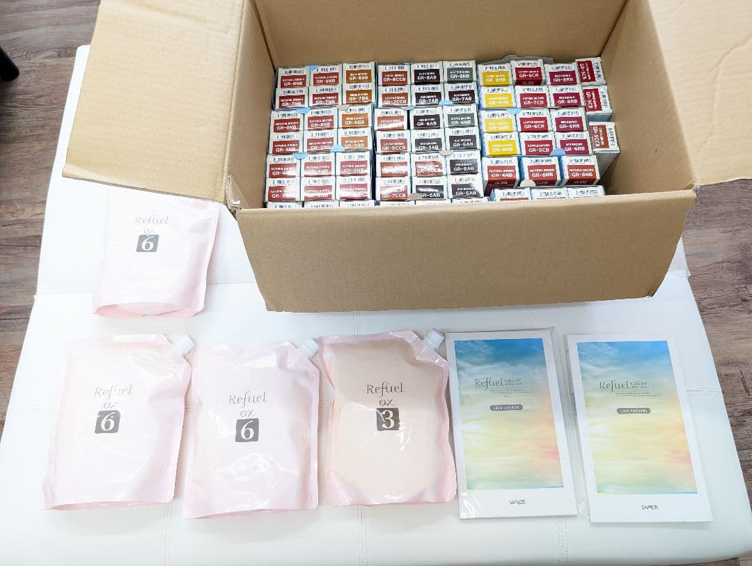 リフュール グレイカラー72本+OX４本+カラーチャート２冊 2025年5月購入 ホーユー シエロ デザイニングカラー アールグレイベージュ | ヘア