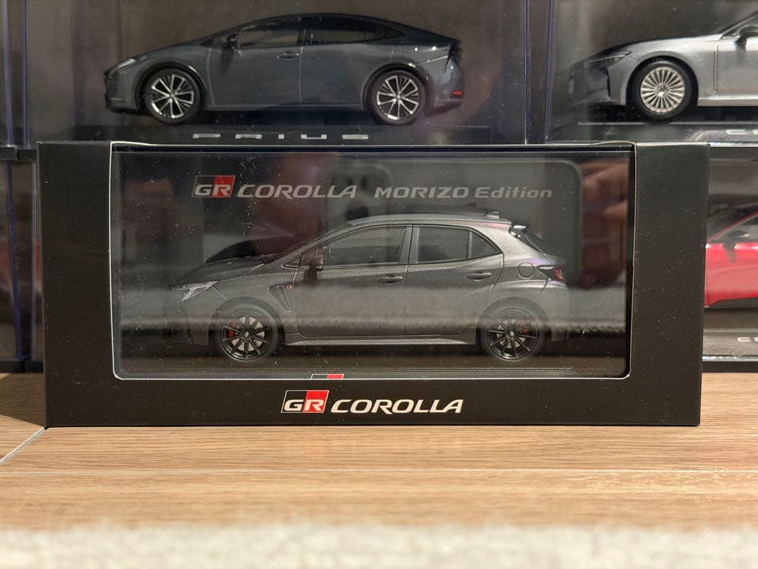 TOYOTA GR COROLLA カラーサンプルカー