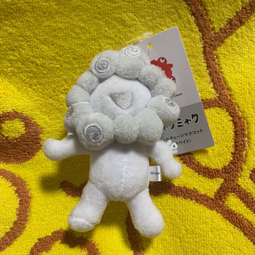 白ミャクミャク ボールチェーンマスコットB - メルカリ