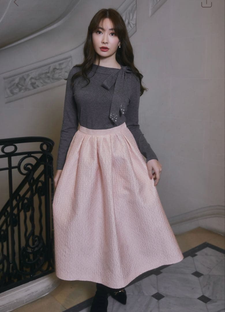 新品【powder pink】Dot Jacquard Flared Skirt