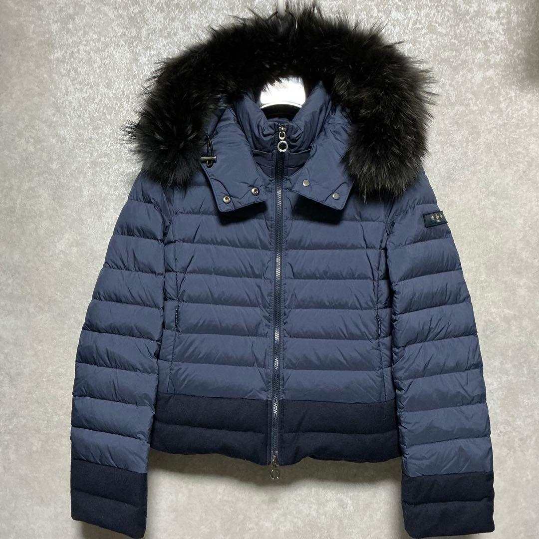 【美品】タトラス　TATRAS　VARENA　ヴァレナ　ダウン　ネイビー　M TATRAS（タトラス） ダウン ダウンジャケット ヴァレナ VARENA