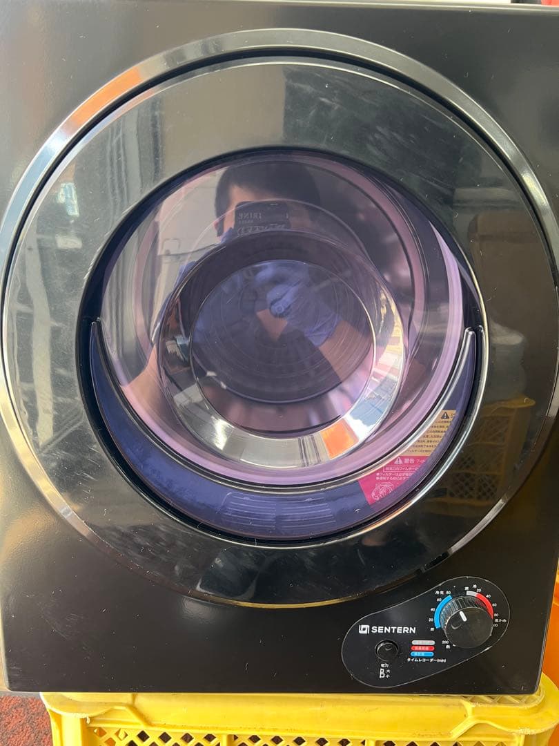 【動作品】 SENTERN 衣類乾燥機 3kg ES280935AAA SENTERN 衣類乾燥機 3kg タッチパネル 靴の乾燥専用トレー付き 小型