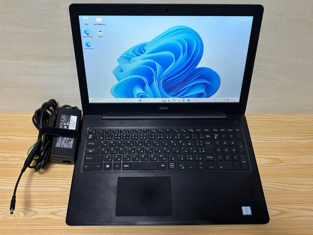 DELL ノートPC i5 8250U 4GB SSD128GB