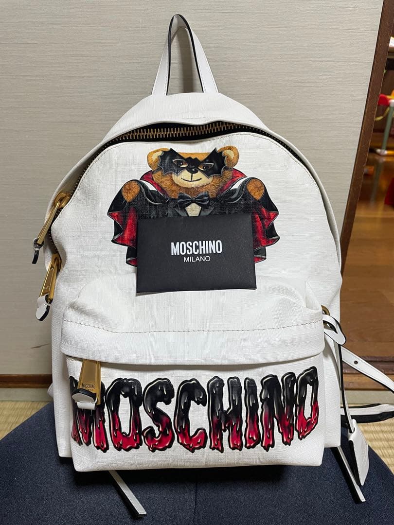 【新品同様】MOSCHINO モスキーノ バッドテディベア レザー ミニリュック