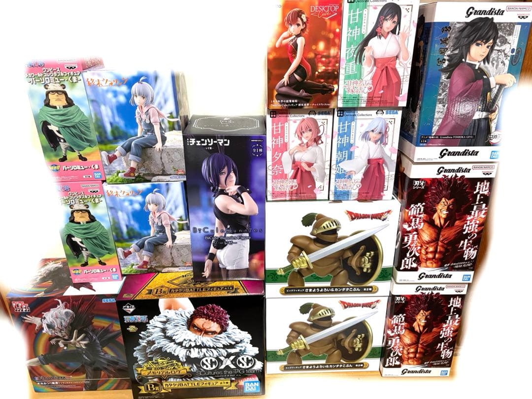 チェンソーマン ワンピース一番くじカタクリ 鬼滅の刃 刃牙他 フィギュア16個