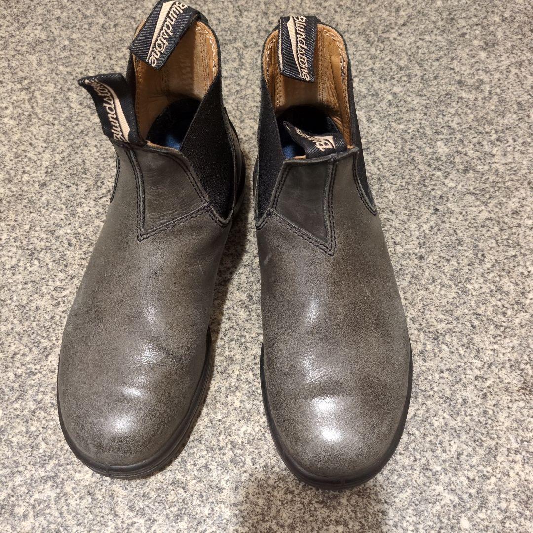 Blundstone グレー サイドゴアブーツ