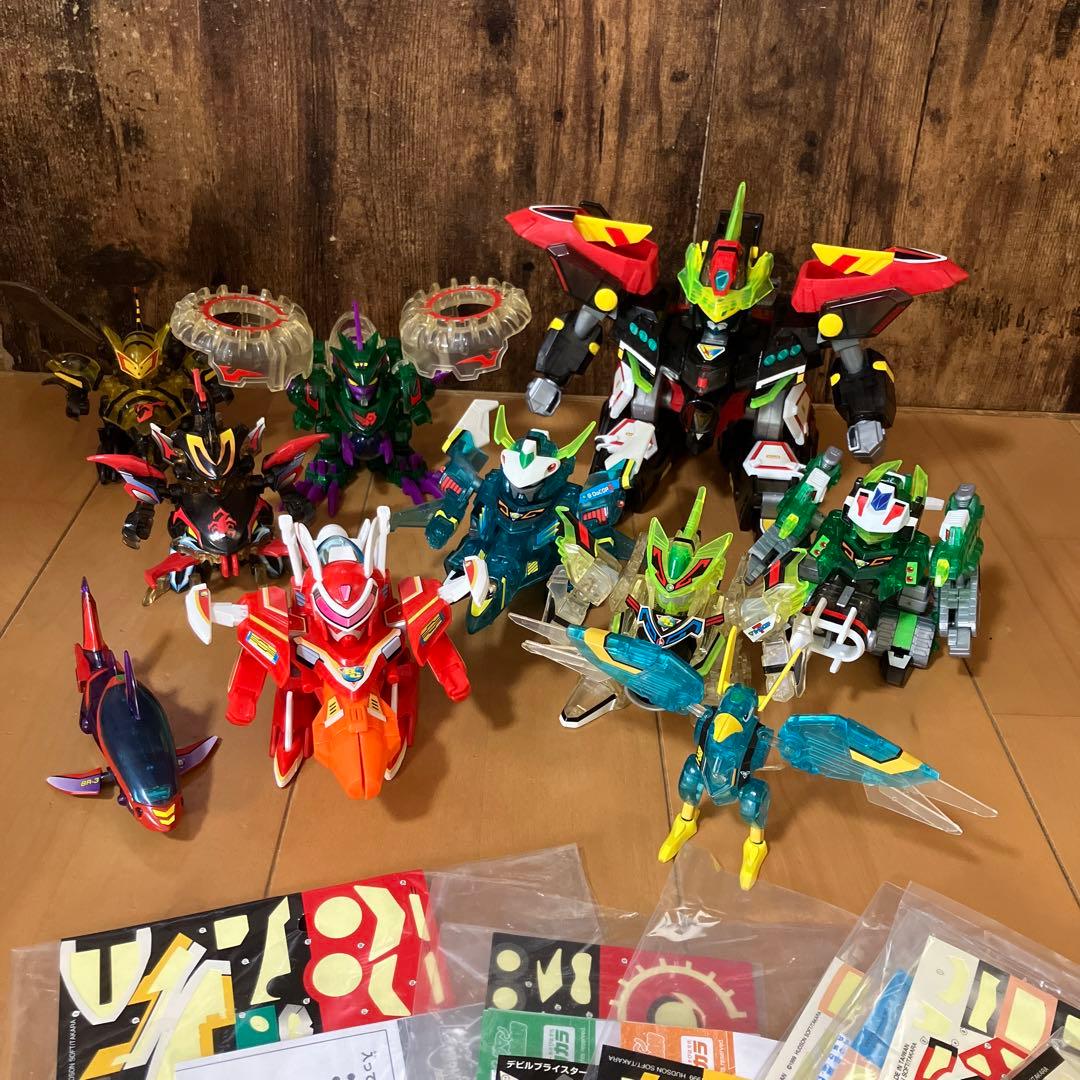 美品 付属品完備 ビーダキャリバー　最終の対決セット他　ビーダマン爆外伝V