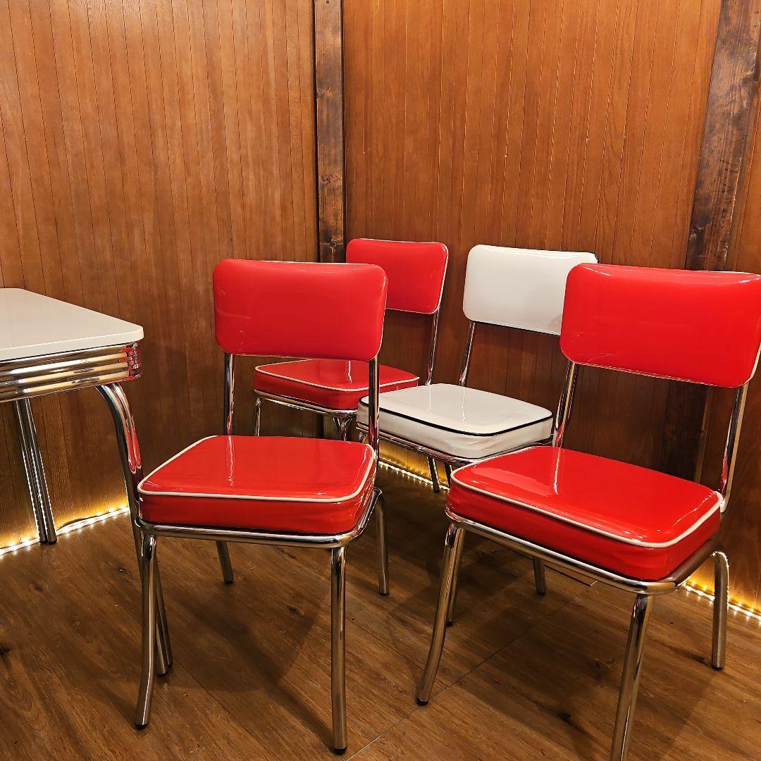 専用 アメリカンダイナー ヴィンテージ調 チェア 赤1 白 1。 ２脚セット
