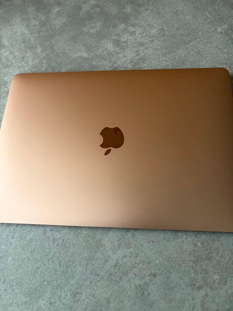 Apple MacBook Air ゴールド