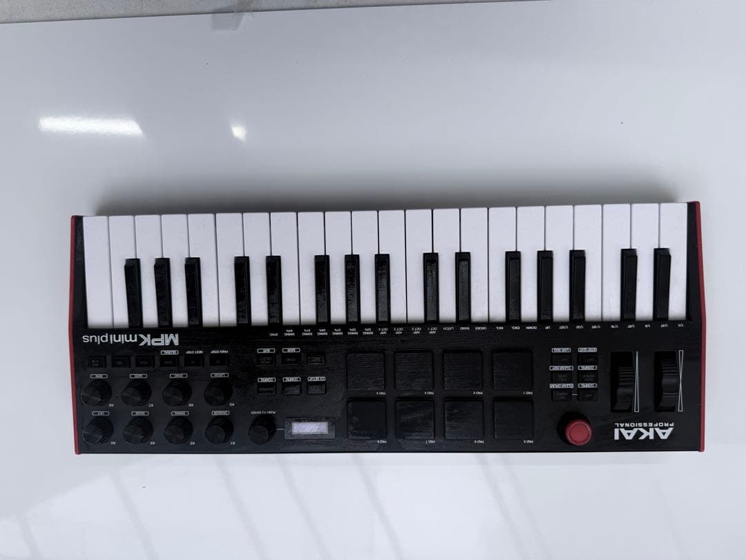 AKAI Professional（アカイ・プロフェッショナ