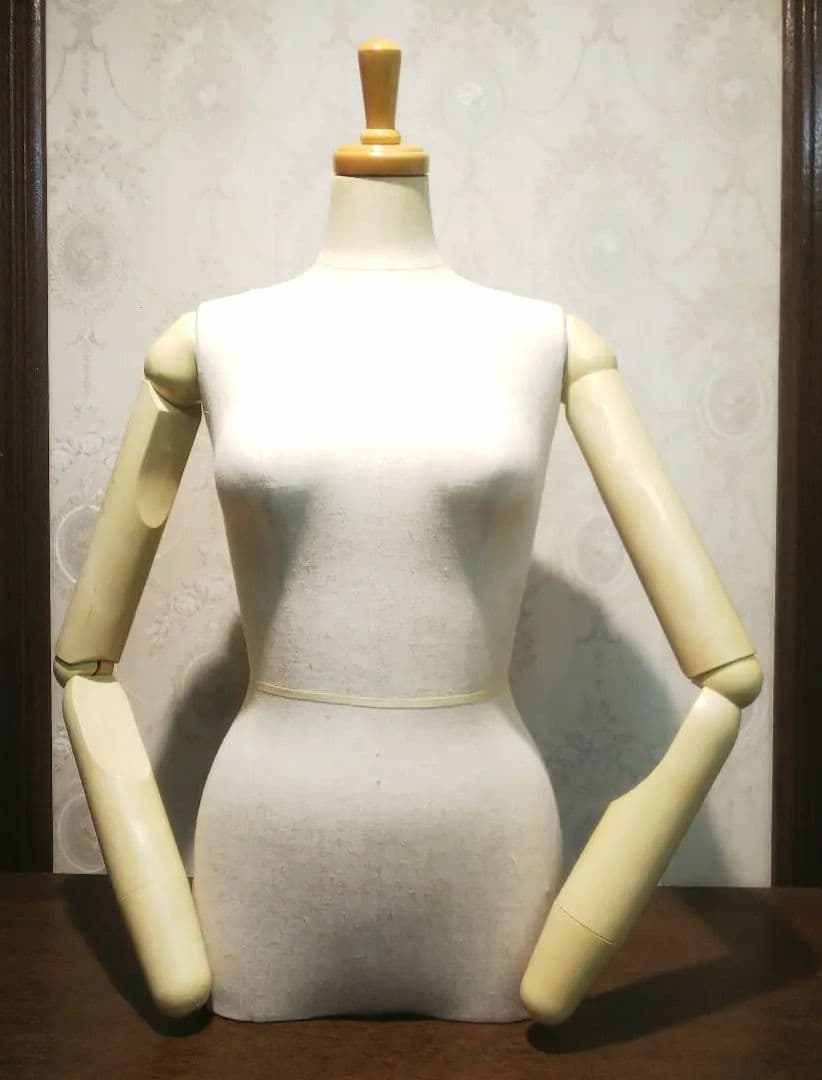 美品 可動式アーム付き トルソー レディス