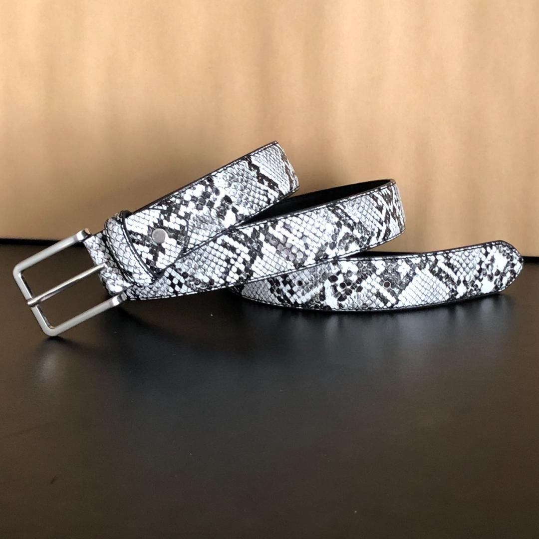ベルト 蛇柄 ホワイト 全長113cm 幅3.5cm 蛇柄 ヘビ 白 スネーク
