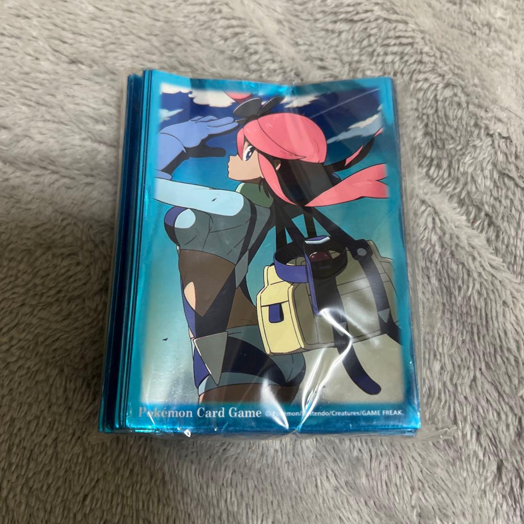 キャラクタースリーブ　ポケモン　フウロ　メタリック 2026年最新】フウロ スリーブ メタリックの人気アイテム - メルカリ