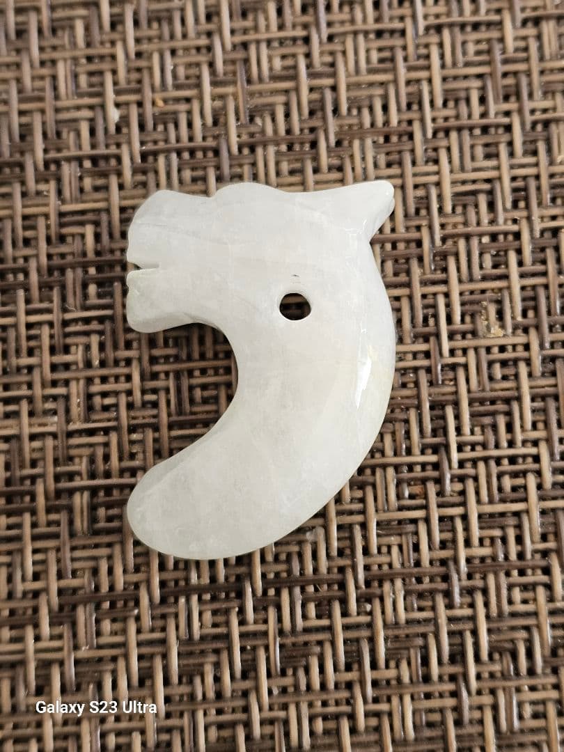 乙女鉱山産乙女水晶　龍神勾玉３０mm