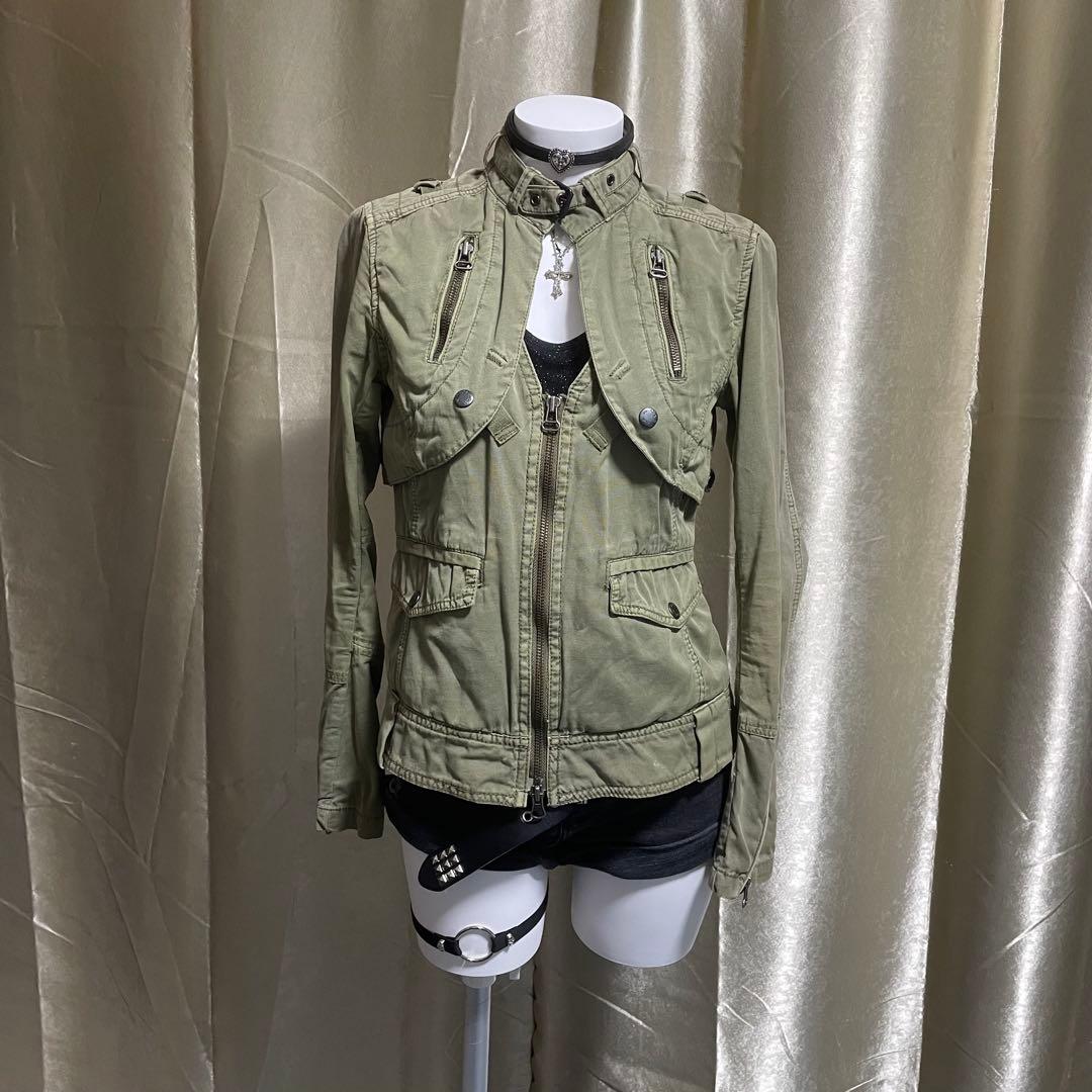 AVIREX ミリタリージャケット gimmick grunge セパレート AVIREX（アヴィレックス）の「ミリタリー セパレート ユーズ