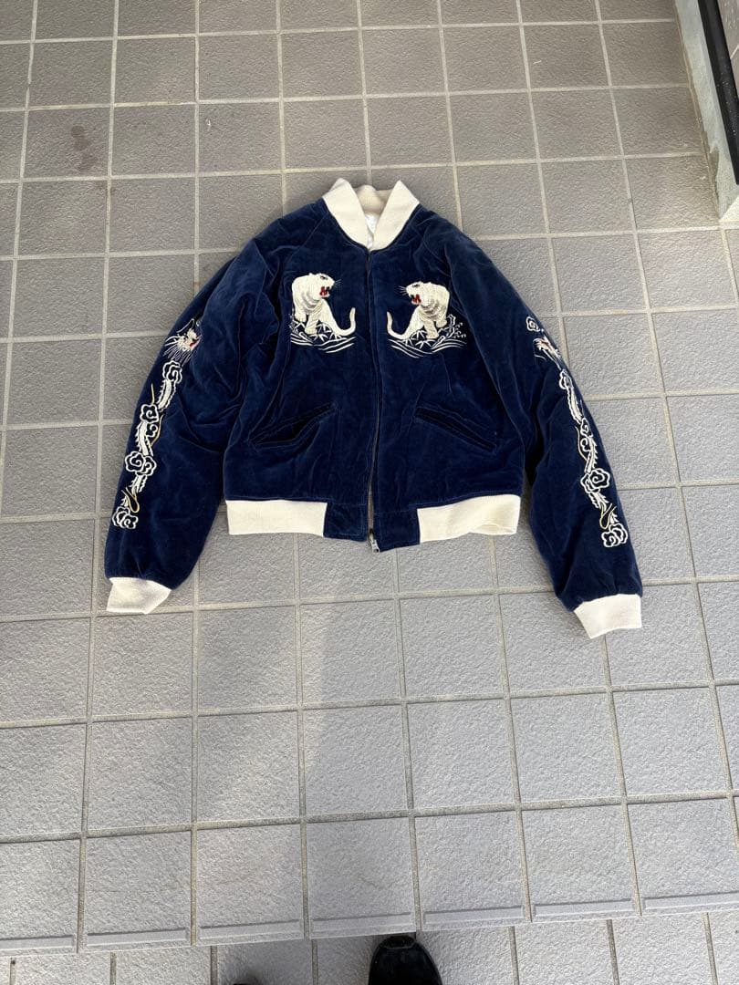 ネイビー ベルベット スカジャン Japan刺繍