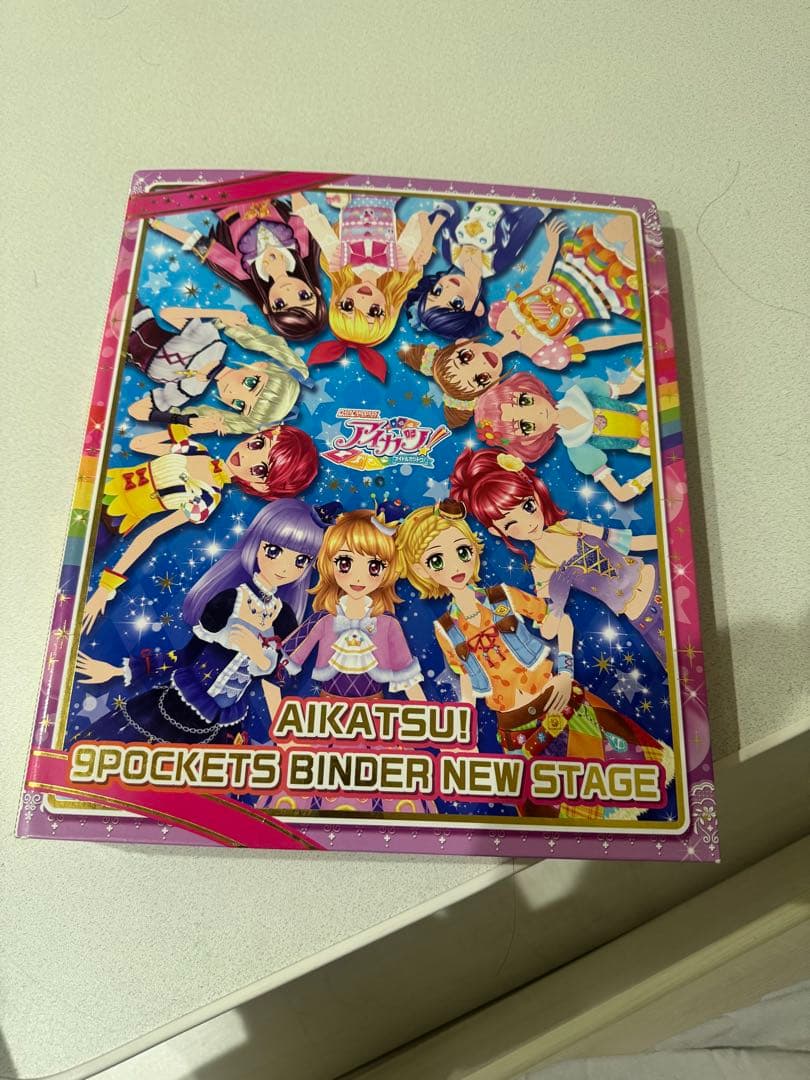 アイカツ 9ポケットバインダー付き カード 約180枚