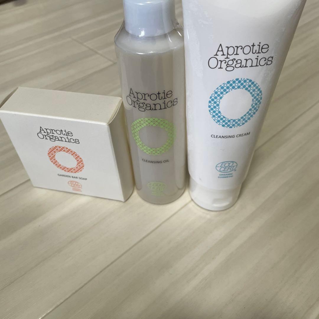 ティエンズ Aprotie Organics クレンジング & クリーム セット