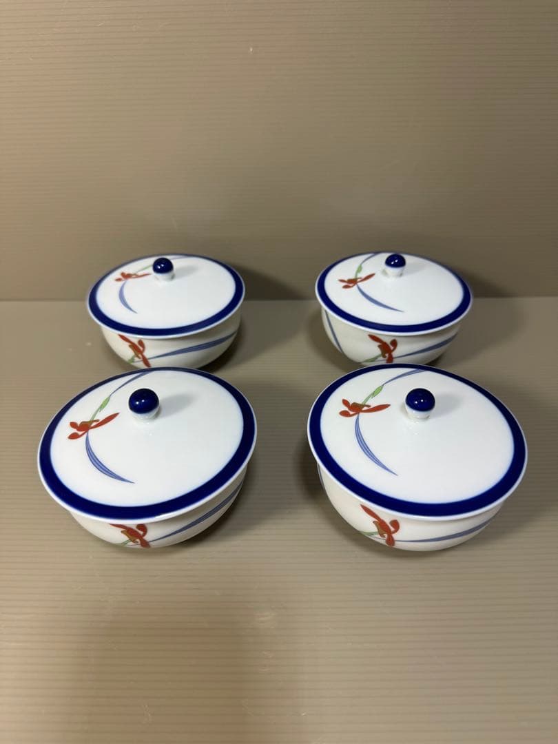 2222 香蘭社　湯呑蓋付　4客　未使用 未使用】香蘭社 湯呑 蓋つき湯呑 蘭 5客 ＃W100CF - メルカリ