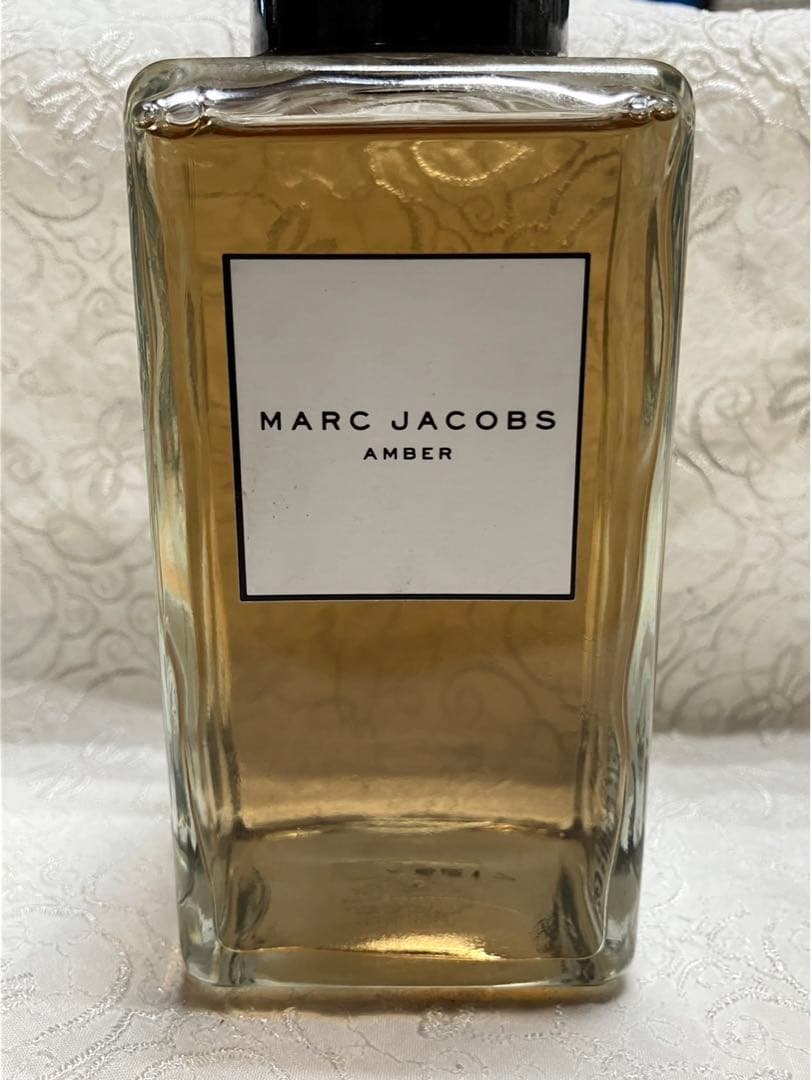 【#kk/10.25/8】マークジェイコブススプラッシュアンバー300ml