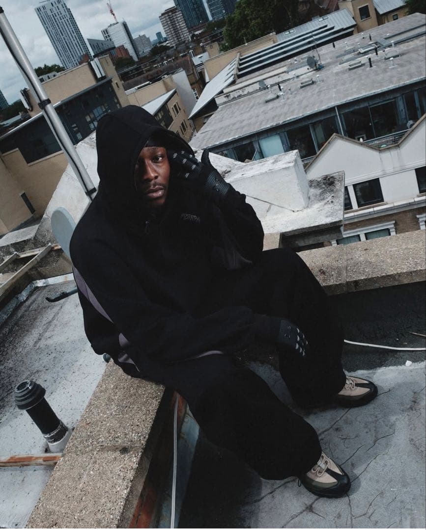 Mertra Tracksuit – Black セットアップ かつきくん着用 - メルカリ