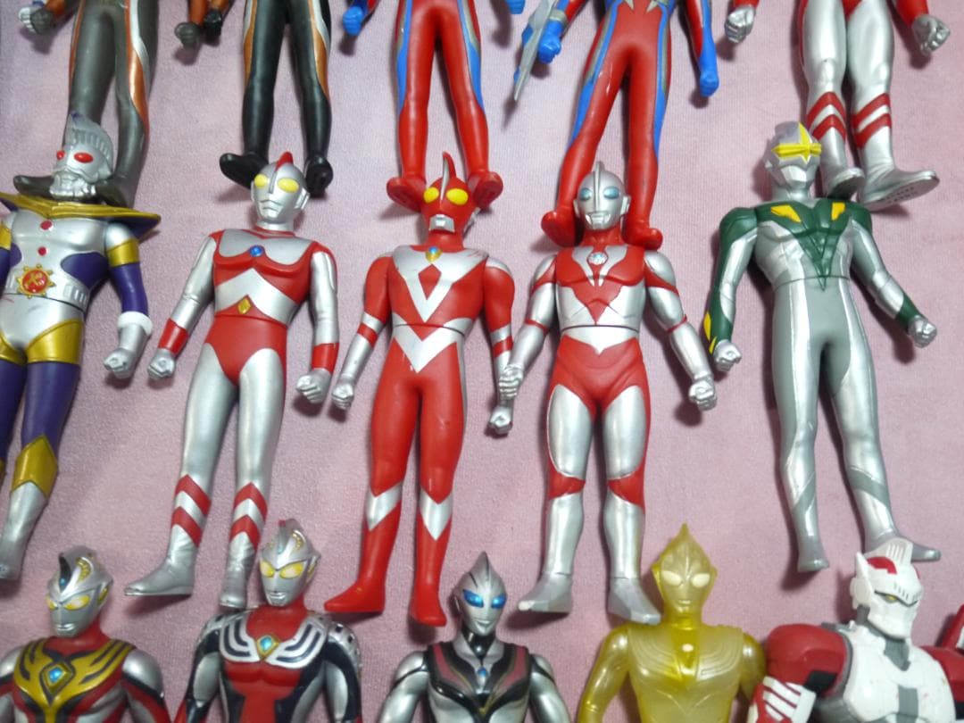 ウルトラヒーローシリーズ 800サイズ ウルトラマン ソフビ 59体 - メルカリ