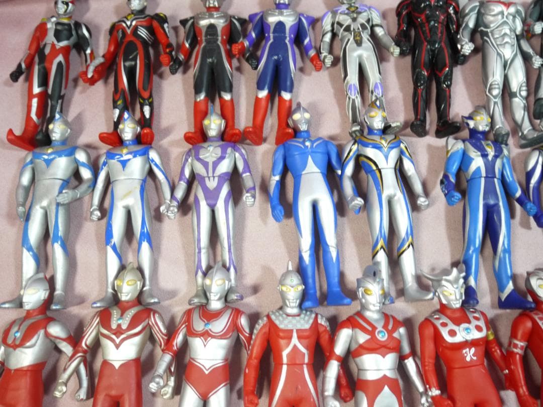 ウルトラヒーローシリーズ 800サイズ ウルトラマン ソフビ 59体 - メルカリ