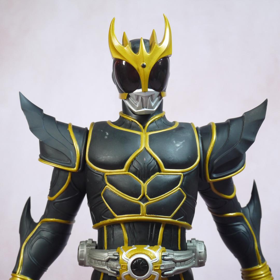仮面ライダークウガ アルティメットフォーム 黒目 ビッグサイズソフビ