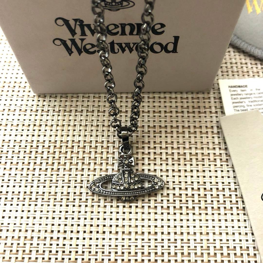 Vivienne Westwood ミニバスレリーフ　オーブネックレス