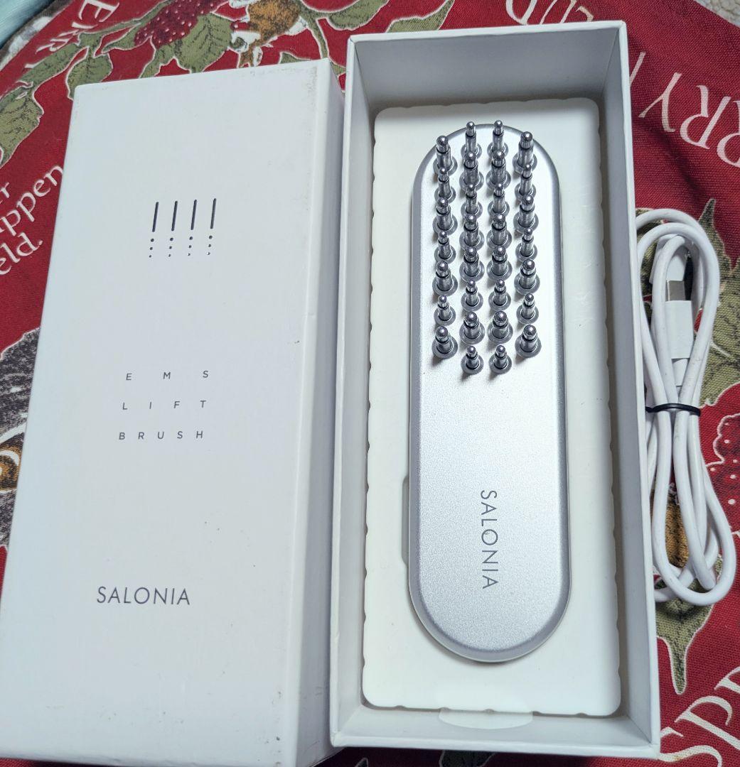 と*も様 ✨SALONIAエレキブラシ　高級美顔器