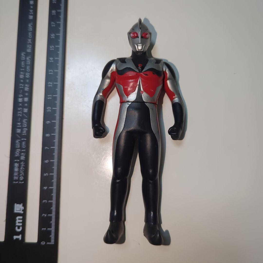 値下げしました)中古ソフビ カオスウルトラマンカラミティ