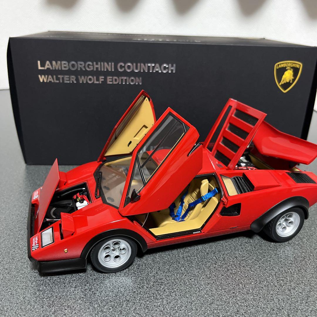 オートアート1/18 ランボルギーニカウンタック ウォルターウルフ