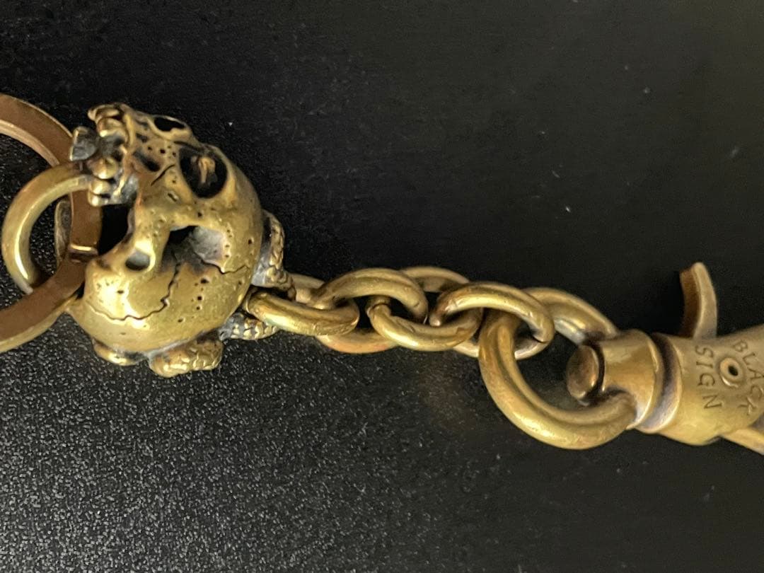 ブラックサイン アージェントグリーム スカル キーホルダー - メルカリ