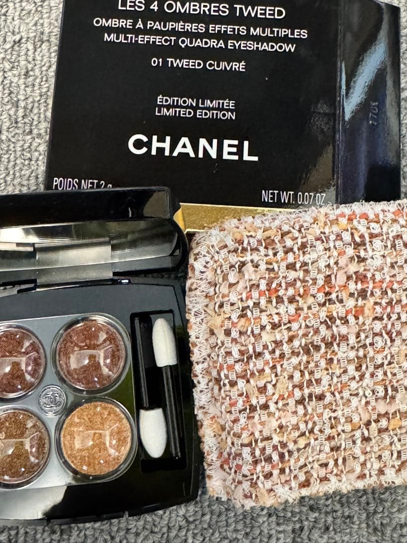 CHANEL シャネル レキャトル オンブル ツイード 01 ツイードキュイヴレ