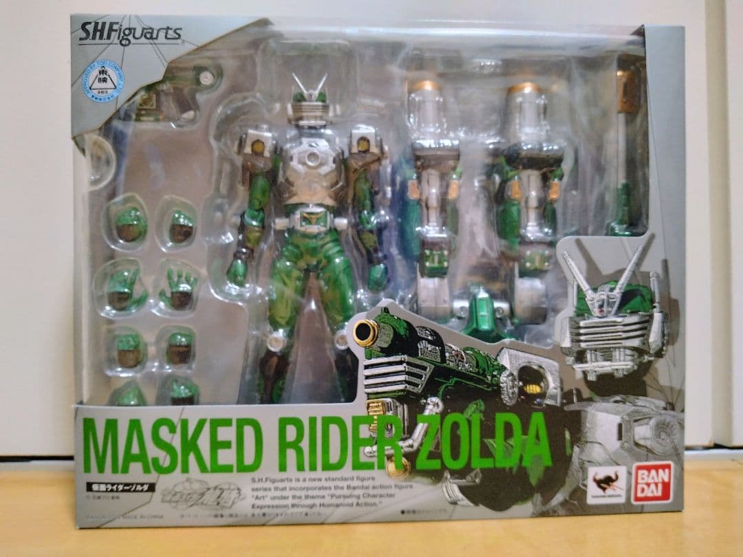 S.H.Figuartsフィギュアーツ 仮面ライダーゾルダ