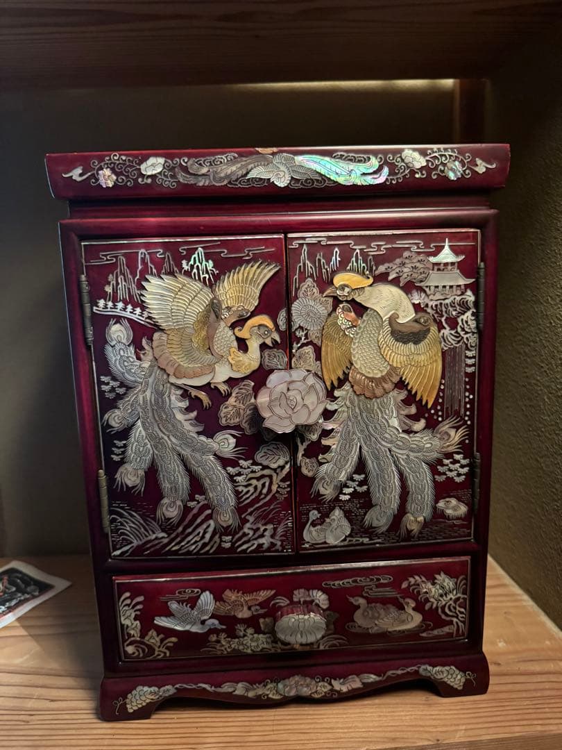 鳳凰螺鈿小物入れ