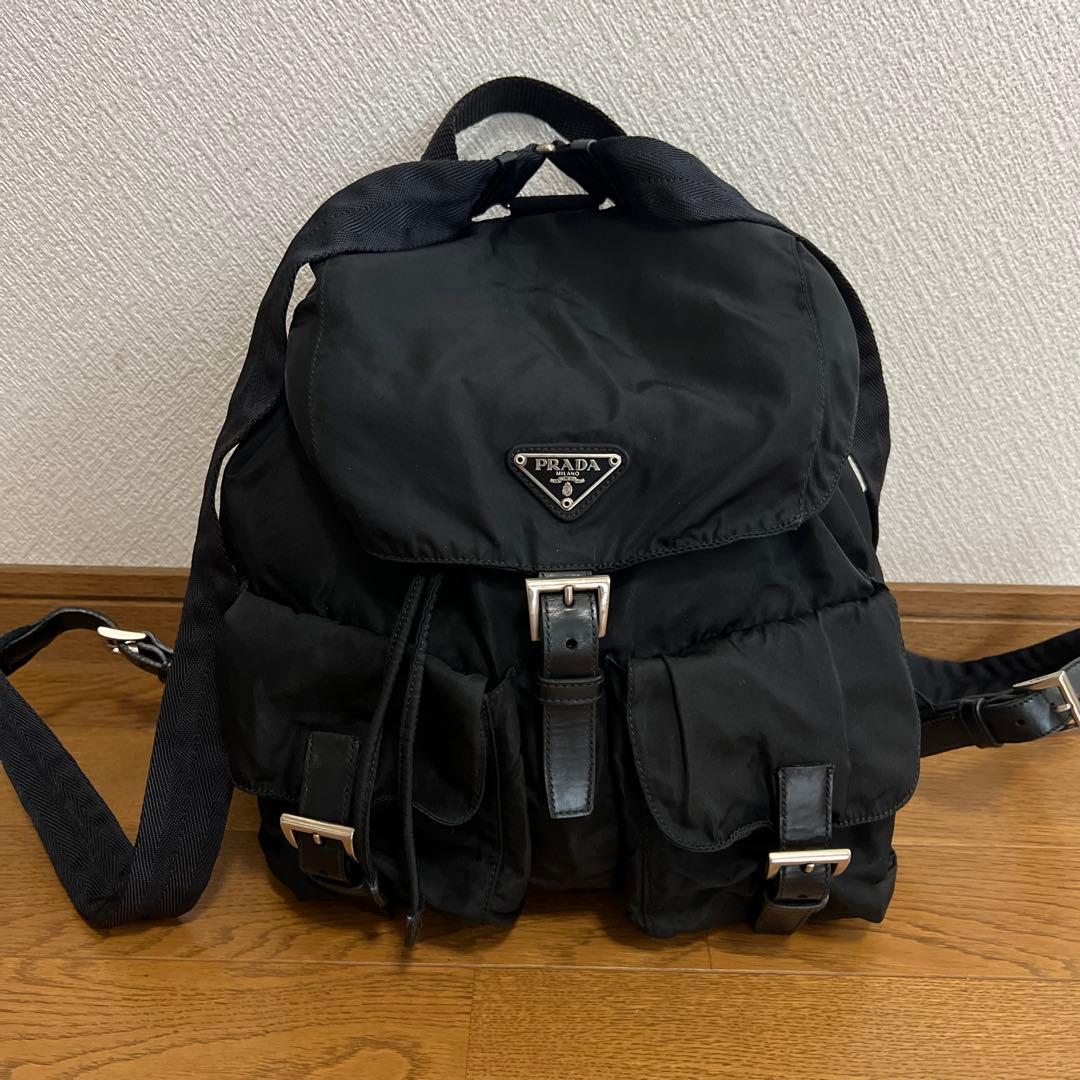 PRADA ブラック リュック・バックパック S115607865 - バッグUsed