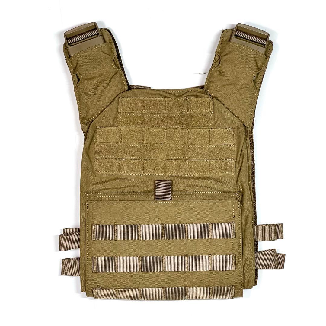 SHELLBACK TACTICAL Skirmishプレートキャリア M/CB