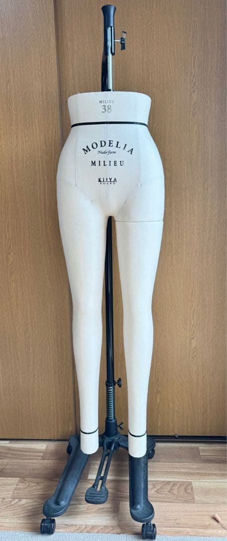 KIIYA MODELIA（モデリア）」シリーズのパンツボディ　38サイズ