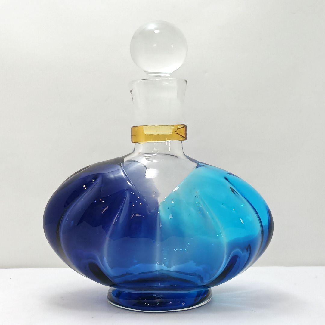 Y2293-62 津軽びいどろ 秋村実 色ガラス デキャンタ 飾瓶　#1 Y2293-62 津軽びいどろ 秋村実 色ガラス デキャンタ 飾瓶 #1 - メルカリ