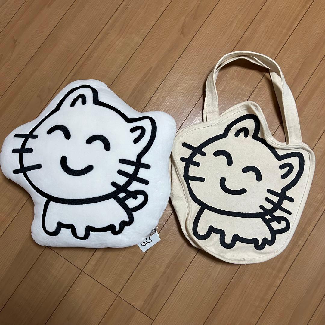 なるせねこ　クッション　トートバッグ　nqrse 歌い手