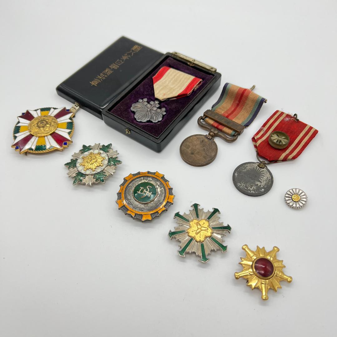 k-16 勲八等白色桐葉章 支那事変従軍記章 日本赤十字社 明治神宮崇敬会