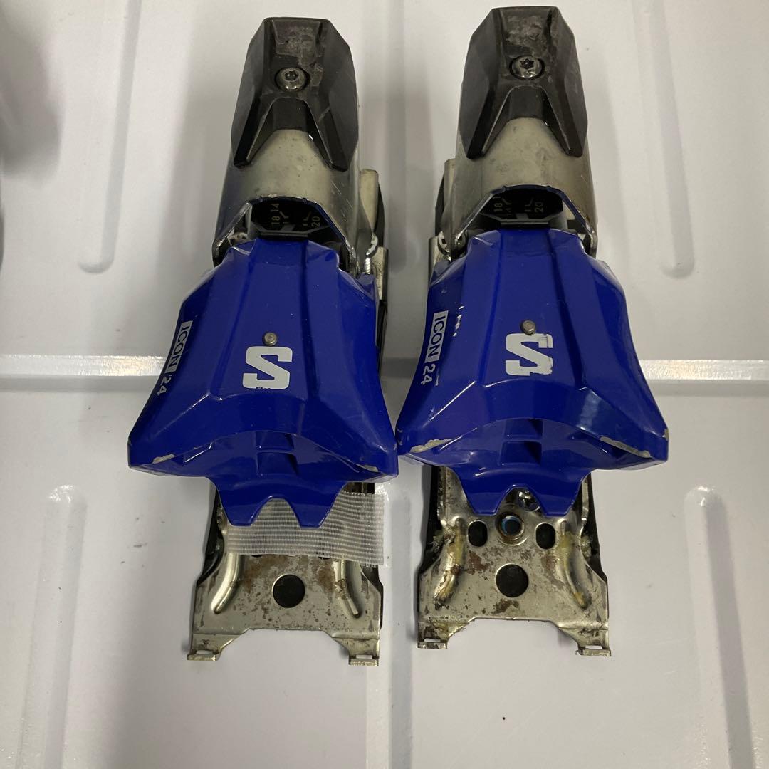 サロモン　ICON 24 ビンディング　中古　状態良し 新品 2022-23 サロモン ICON 24 WC選手用ビンディング 1台のみ｜Yahoo