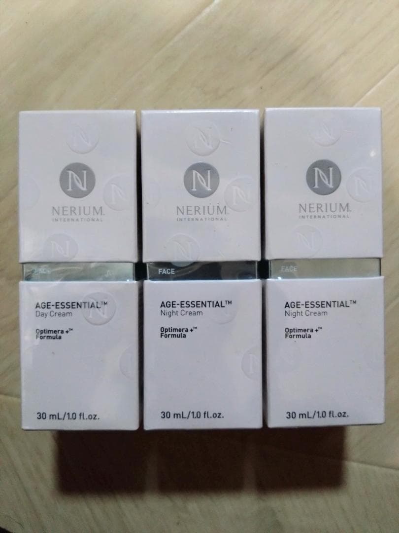 Neriumエッセンシャル 30ml(ディクリーム1本、ナイトクリーム2本)